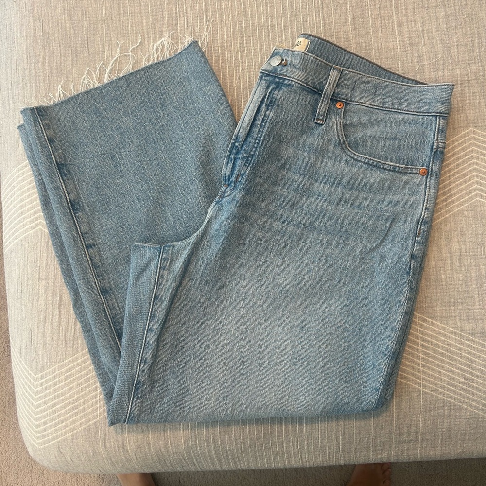 Madewell “The Perfect Vintage Wide-Leg Crop Jean”